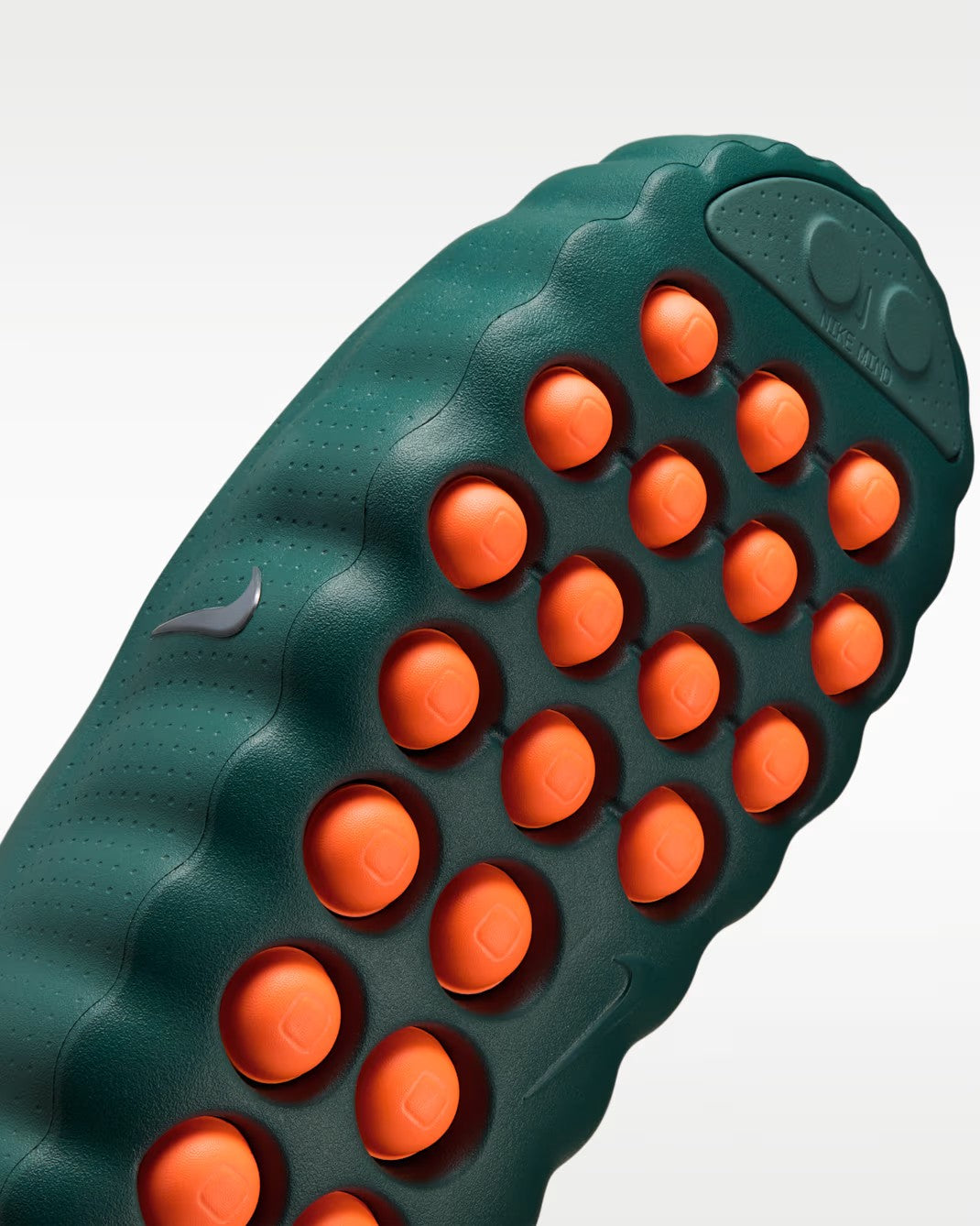 Mind 001 Slide Pine Green